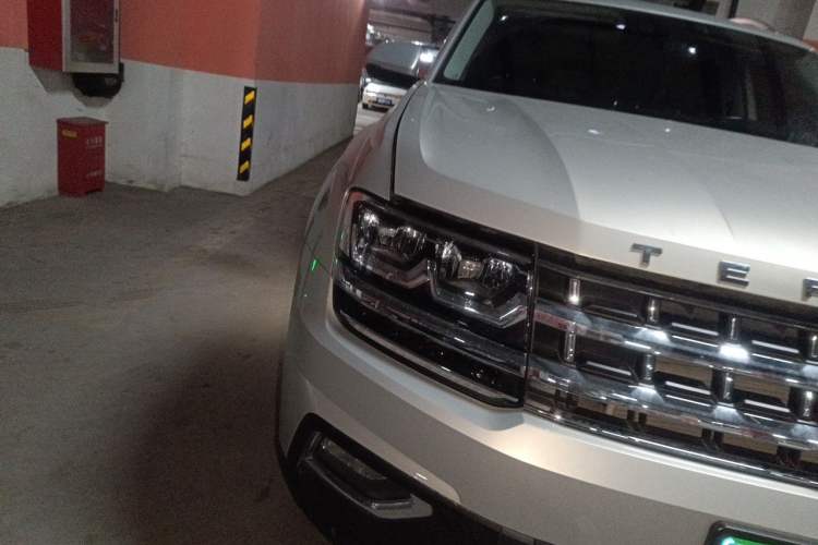 Used Volkswagen Teramont 2020 380TSI Four-Wheel Drive Luxury Version China VI Standard Right Front Headlight