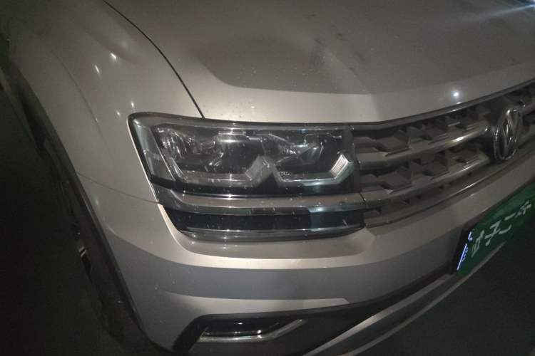 Used Volkswagen Teramont 2020 380TSI Four-Wheel Drive Luxury Version China VI Standard Right Front Headlight