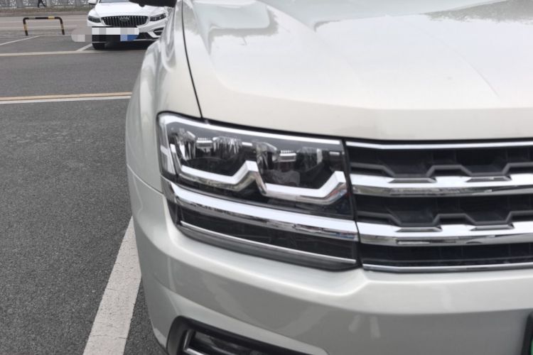 Used Volkswagen Teramont 2020 380TSI Four-Wheel Drive Luxury Version China VI Standard Right Front Headlight
