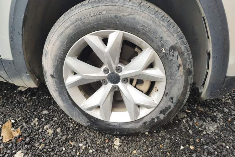 Used Volkswagen Teramont 2020 380TSI Four-Wheel Drive Comfort Edition China VI Standard Right Front Wheel Hub