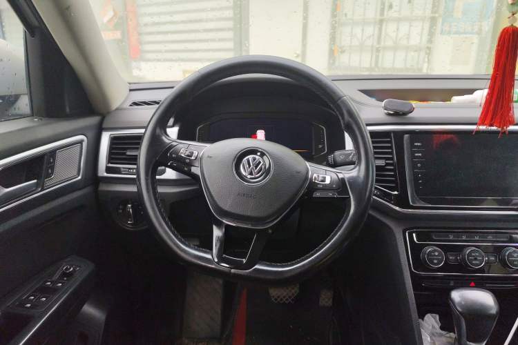 Used Volkswagen Teramont 2020 380TSI Four-Wheel Drive Comfort Edition China VI Standard Steering Wheel
