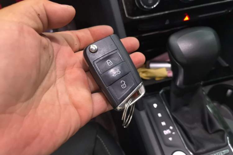 Used Volkswagen Teramont 2020 380TSI Four-Wheel Drive Luxury Version China VI Standard Vehicle Key
