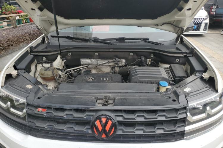 Used Volkswagen Teramont 2020 380TSI Four-Wheel Drive Luxury Version China VI Standard Engine Bay