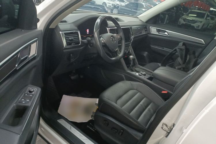 Used Volkswagen Teramont 2020 380TSI Four-Wheel Drive Luxury Version China VI Standard Interior 3