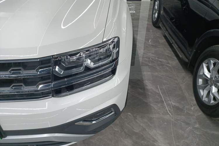 Used Volkswagen Teramont 2020 380TSI Four-Wheel Drive Luxury Version China VI Standard Left Front Headlight