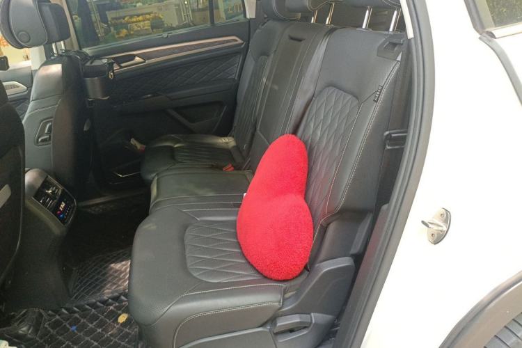 Used Volkswagen Teramont 2020 Revised Version 530 V6 Four-Wheel Drive Flagship Edition Left Rear Seat