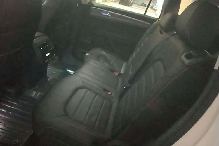 Used Volkswagen Teramont 2020 380TSI Four-Wheel Drive Luxury Version China VI Standard Left Rear Seat
