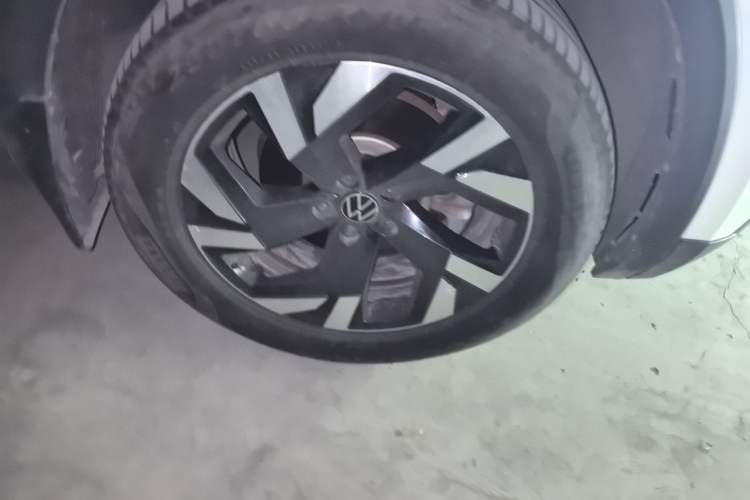 Used Volkswagen Teramont 2020 380TSI Four-Wheel Drive Comfort Edition China VI Standard Right Front Wheel Hub