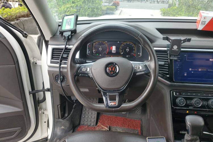 Used Volkswagen Teramont 2020 380TSI Four-Wheel Drive Luxury Version China VI Standard Steering Wheel