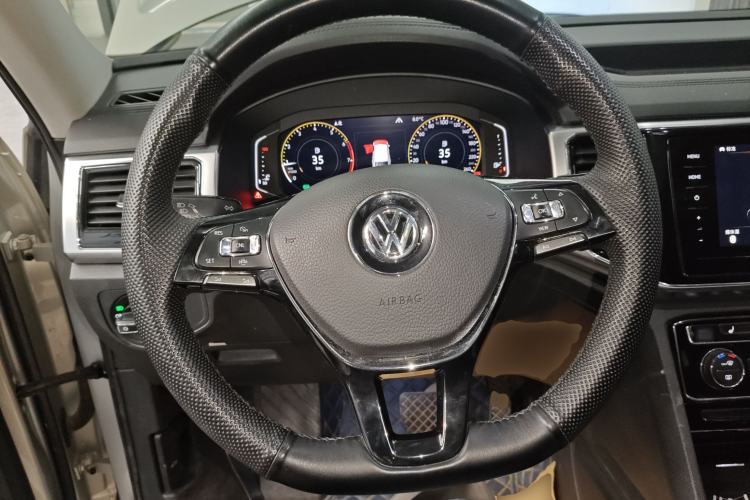 Used Volkswagen Teramont 2020 380TSI Four-Wheel Drive Luxury Version China VI Standard Steering Wheel