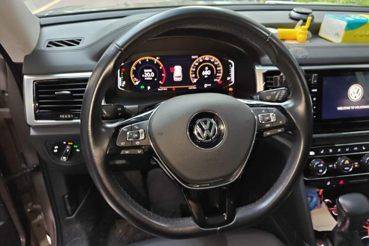 Used Volkswagen Teramont 2020 330TSI Two-Wheel-Drive Luxury Edition China VI Standard Steering Wheel