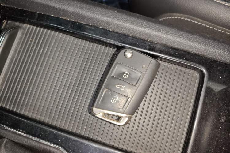 Used Volkswagen Teramont 2020 380TSI Four-Wheel Drive Luxury Version China VI Standard Vehicle Key