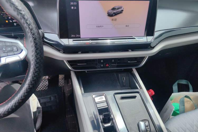 Used Volkswagen Teramont 2021 380TSI Four-Wheel Drive Luxury Edition Audio And AC Panel