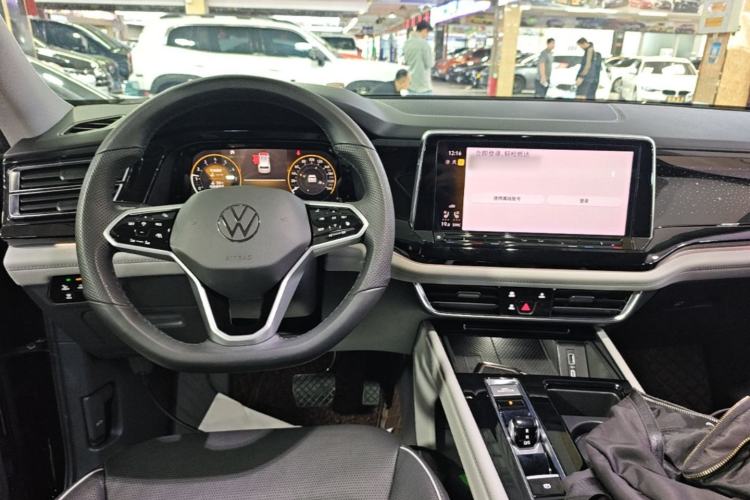 Used Volkswagen Teramont 2021 380TSI Four-Wheel Drive Prestige Flagship Edition Center Console