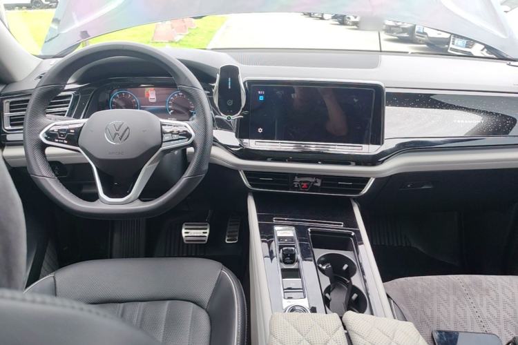 Used Volkswagen Teramont 2021 380TSI Four-Wheel Drive Prestige Luxury Edition Center Console