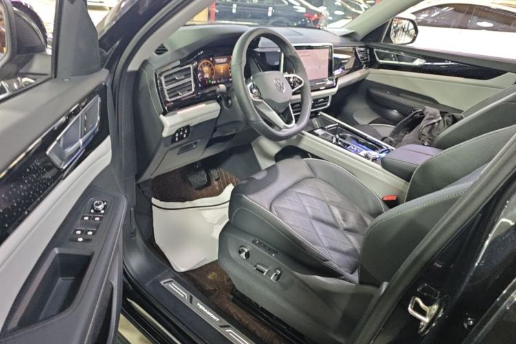 Used Volkswagen Teramont 2021 380TSI Four-Wheel Drive Prestige Flagship Edition Driver Seat