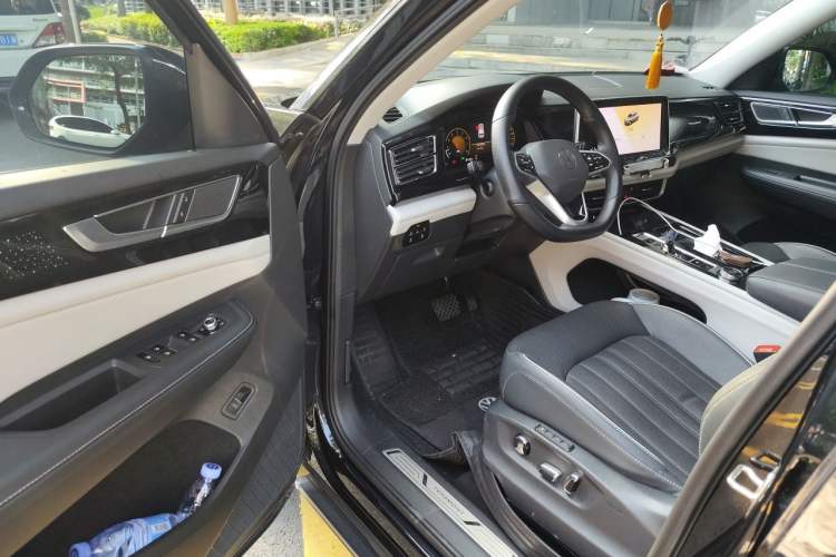 Used Volkswagen Teramont 2021 530 V6 Four-Wheel Drive Prestige Luxury Edition Driver Seat