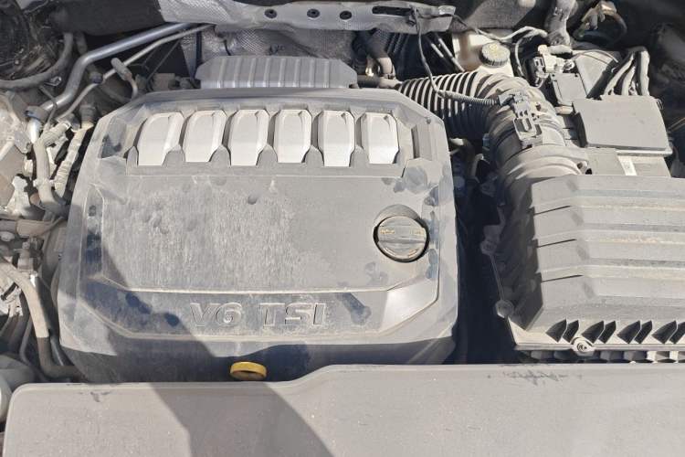 Used Volkswagen Teramont 2021 530 V6 Four-Wheel Drive Prestige Luxury Edition Engine Bay