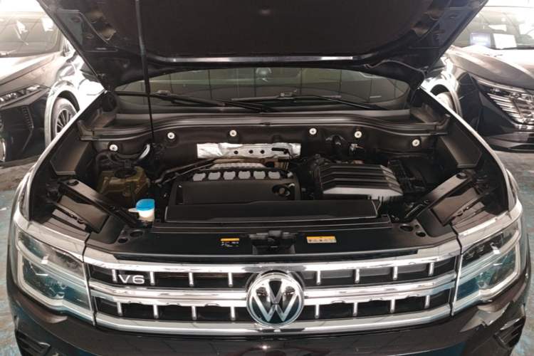 Used Volkswagen Teramont 2021 530 V6 All-Wheel Drive Prestige Flagship Edition Engine Bay