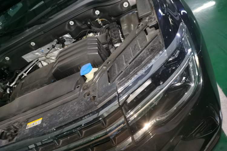 Used Volkswagen Teramont 2021 380TSI Four-Wheel Drive Prestige Luxury Edition Engine Bay Left