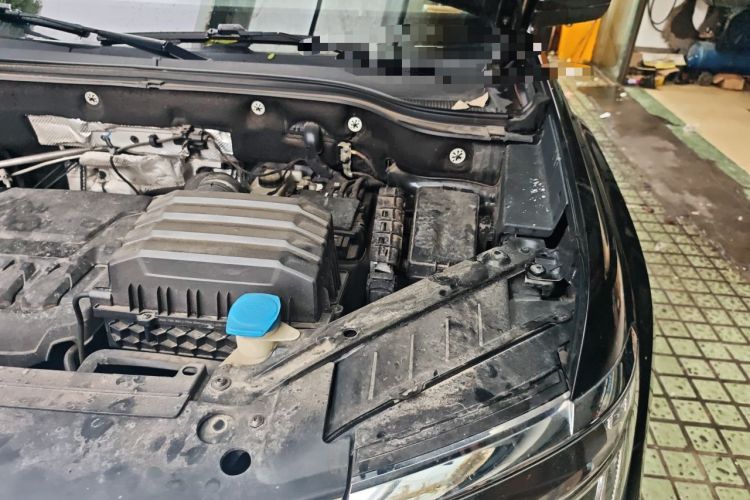 Used Volkswagen Teramont 2021 380TSI Four-Wheel Drive Prestige Luxury Edition Engine Bay Left