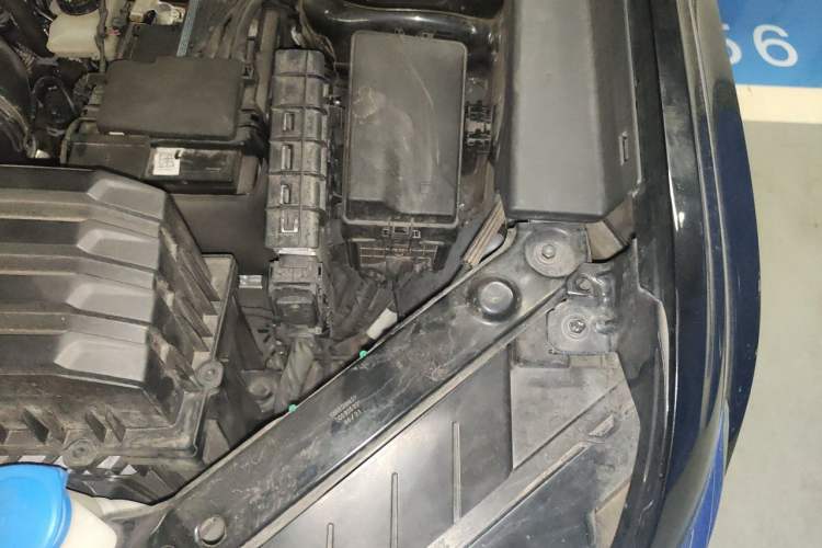 Used Volkswagen Teramont 2021 380TSI Four-Wheel Drive Prestige Luxury Edition Engine Bay Left