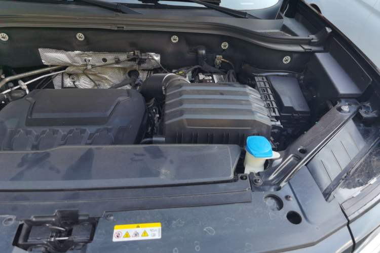 Used Volkswagen Teramont 2021 380TSI Four-Wheel Drive Prestige Luxury Edition Engine Bay Left