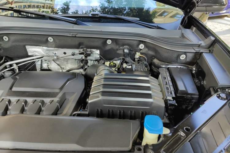 Used Volkswagen Teramont 2021 380TSI Four-Wheel Drive Prestige Luxury Edition Engine Bay Left