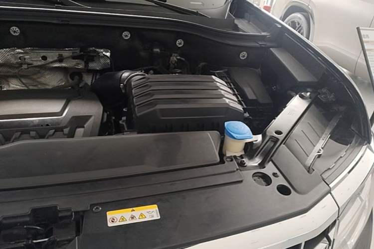 Used Volkswagen Teramont 2021 380TSI Four-Wheel Drive Luxury Edition Engine Bay Left