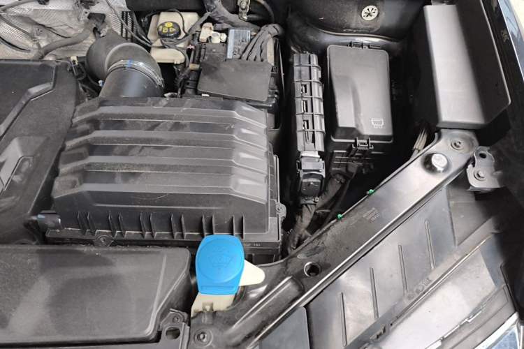 Used Volkswagen Teramont 2021 380TSI Four-Wheel Drive Prestige Luxury Edition Engine Bay Left