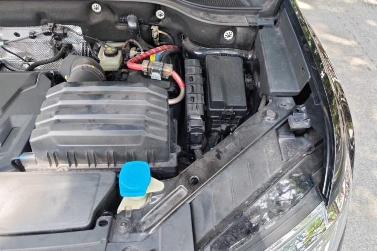 Used Volkswagen Teramont 2021 380TSI Four-Wheel Drive Prestige Luxury Edition Engine Bay Left