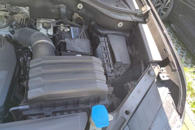 Used Volkswagen Teramont 2021 380TSI Four-Wheel Drive Prestige Luxury Edition Engine Bay Left