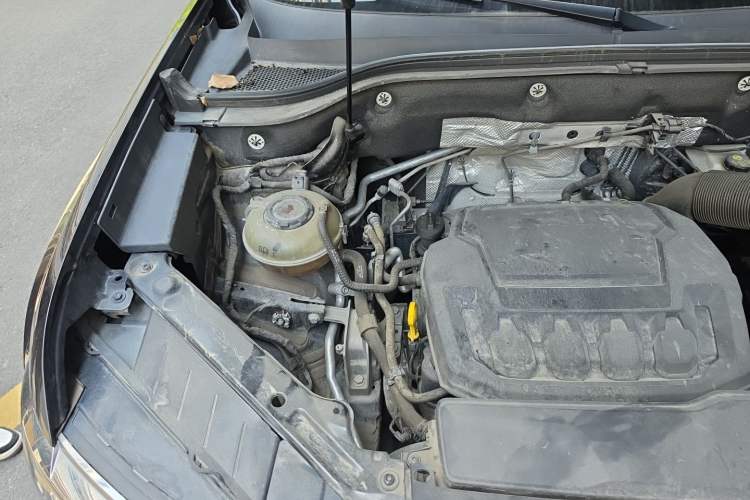 Used Volkswagen Teramont 2021 380TSI Four-Wheel Drive Prestige Luxury Edition Engine Bay Right