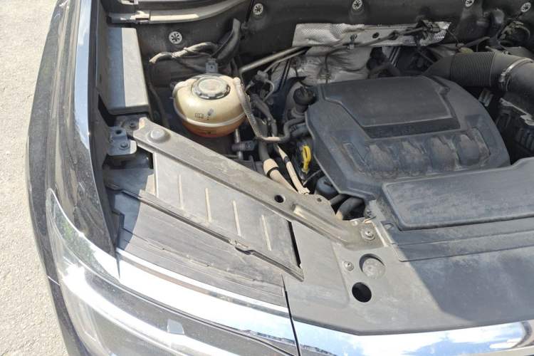Used Volkswagen Teramont 2021 380TSI Four-Wheel Drive Prestige Luxury Edition Engine Bay Right