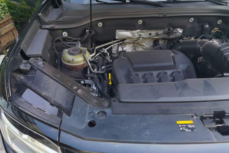 Used Volkswagen Teramont 2021 380TSI Four-Wheel Drive Prestige Luxury Edition Engine Bay Right