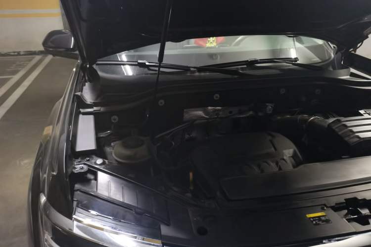 Used Volkswagen Teramont 2021 380TSI Four-Wheel Drive Prestige Luxury Edition Engine Bay Right