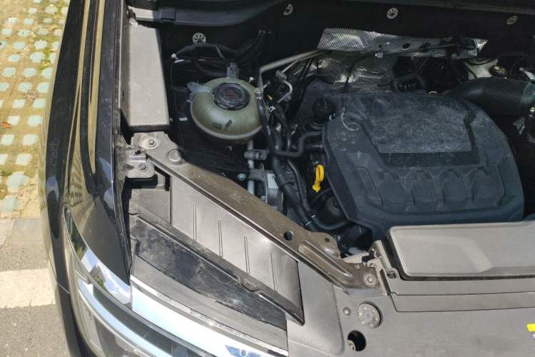 Used Volkswagen Teramont 2021 380TSI Four-Wheel Drive Luxury Edition Engine Bay Right