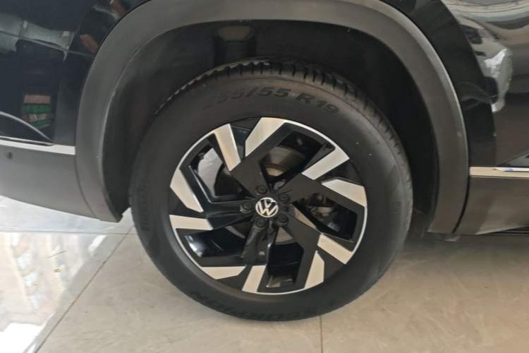 Used Volkswagen Teramont 2021 530 V6 Four-Wheel Drive Prestige Luxury Edition Exterior 5