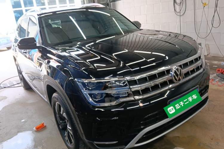 Used Volkswagen Teramont 2021 330TSI Two-Wheel-Drive Prestige Luxury Edition Front Right 45 Deg