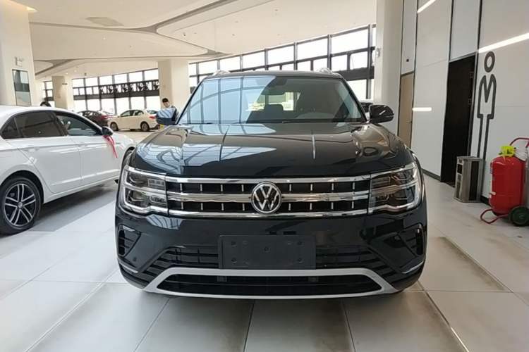 Used Volkswagen Teramont 2021 330TSI Two-Wheel-Drive Prestige Luxury Edition Front