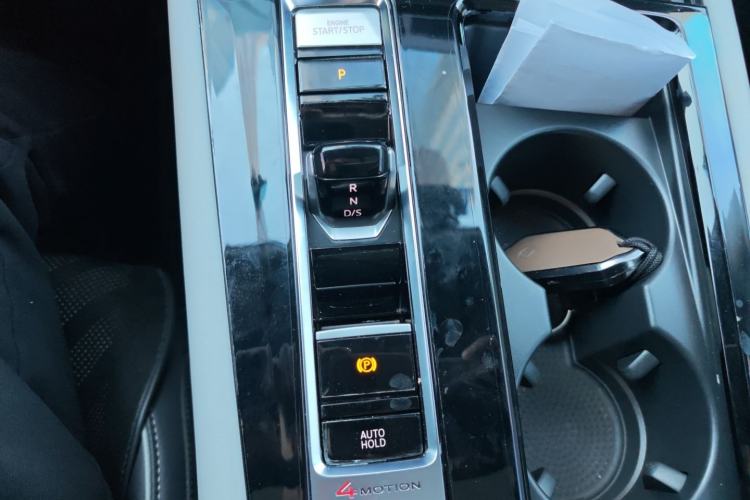Used Volkswagen Teramont 2021 380TSI Four-Wheel Drive Prestige Luxury Edition Gear Lever