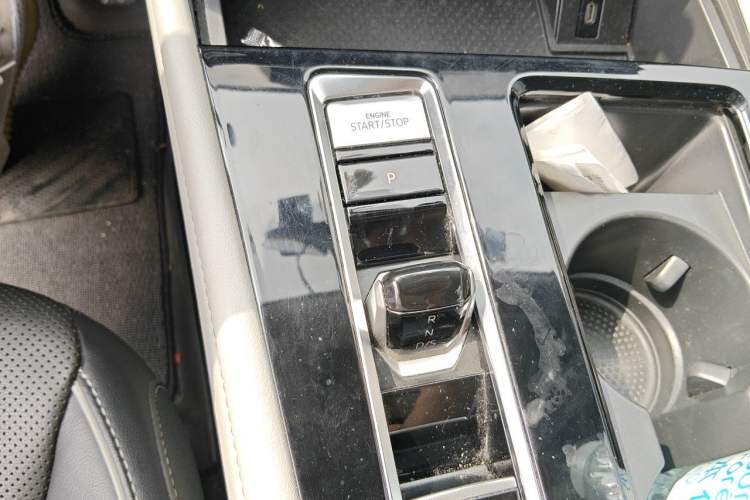 Used Volkswagen Teramont 2021 330TSI Two-Wheel-Drive Prestige Luxury Edition Gear Lever