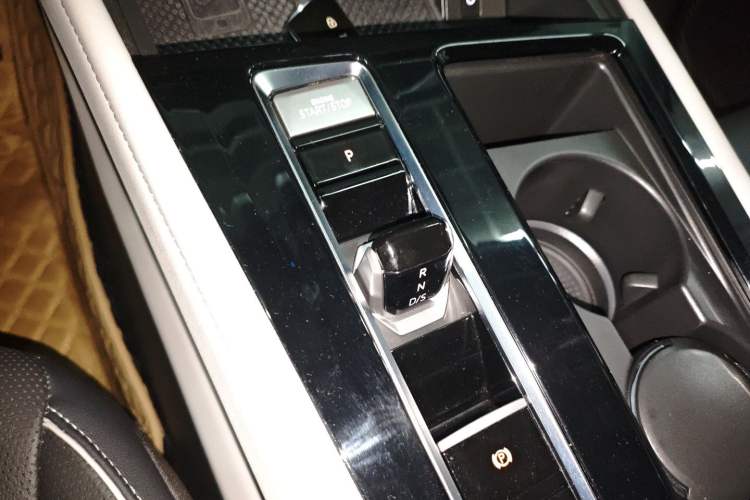 Used Volkswagen Teramont 2021 380TSI Four-Wheel Drive Prestige Flagship Edition Gear Lever