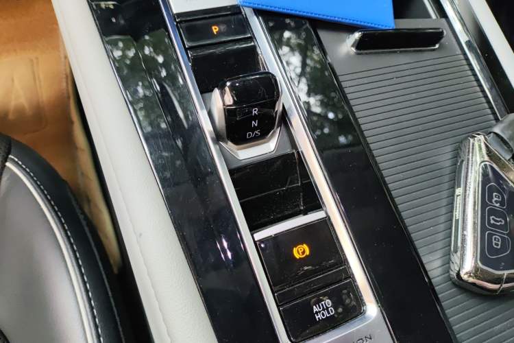 Used Volkswagen Teramont 2021 380TSI Four-Wheel Drive Prestige Luxury Edition Gear Lever