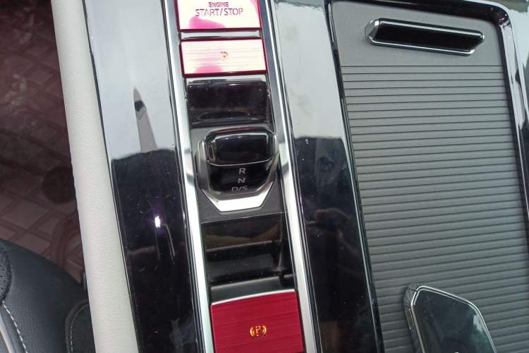 Used Volkswagen Teramont 2021 380TSI Four-Wheel Drive Prestige Luxury Edition Gear Lever
