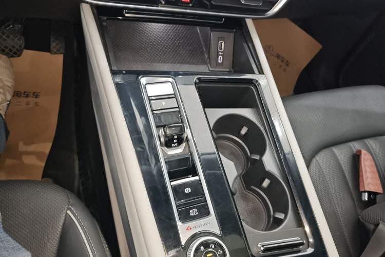 Used Volkswagen Teramont 2021 380TSI Four-Wheel Drive Prestige Luxury Edition Gear Lever