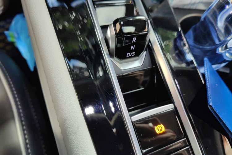 Used Volkswagen Teramont 2021 380TSI Four-Wheel Drive Prestige Luxury Edition Gear Lever