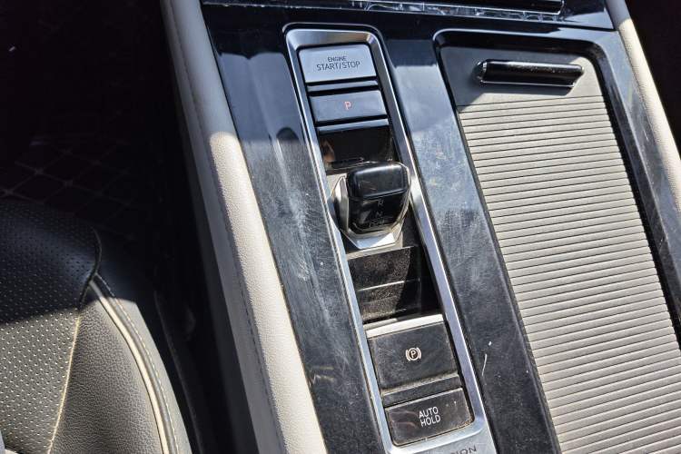 Used Volkswagen Teramont 2021 380TSI Four-Wheel Drive Prestige Luxury Edition Gear Lever