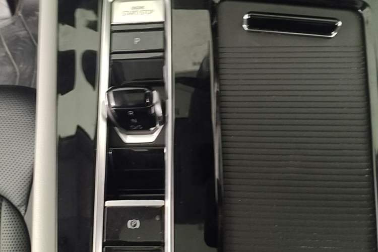 Used Volkswagen Teramont 2021 380TSI Four-Wheel Drive Luxury Edition Gear Lever