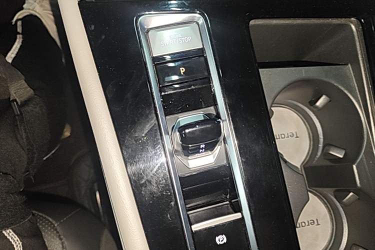 Used Volkswagen Teramont 2021 330TSI Two-Wheel-Drive Prestige Luxury Edition Gear Lever